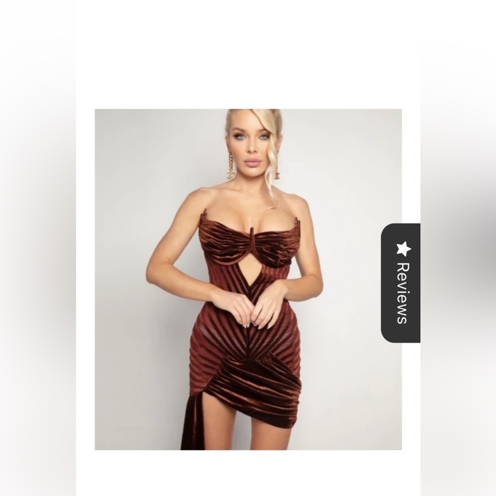 Elegant Brown Velvet Strapless Dress